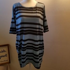 XXS LuLaRoe Irma Top
